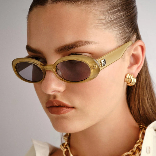 Work It! / Champagne Pearl & Smoke Lens - Shade Files